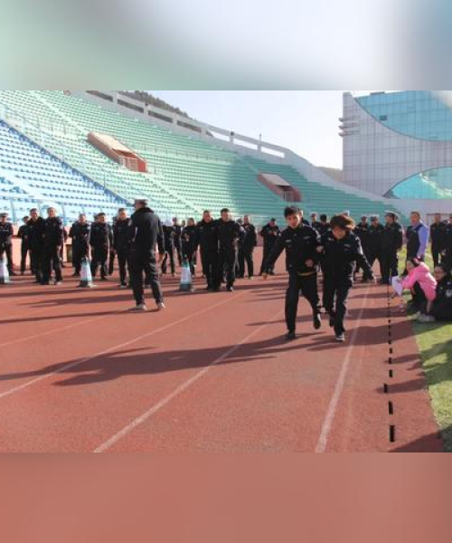河南天铸消防公司引领行业新篇章，红黄蓝头条新闻瞩目