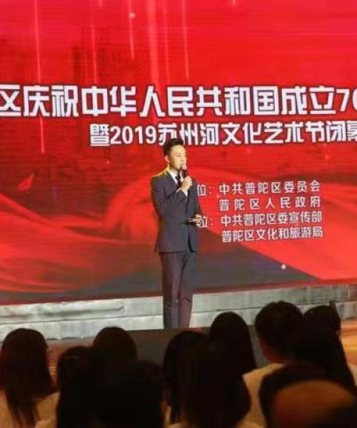 情感励志语录女力男声，坚韧力量之源