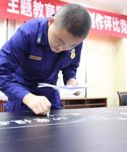 河南天铸消防设备公司如何加入头条新闻作者团队？